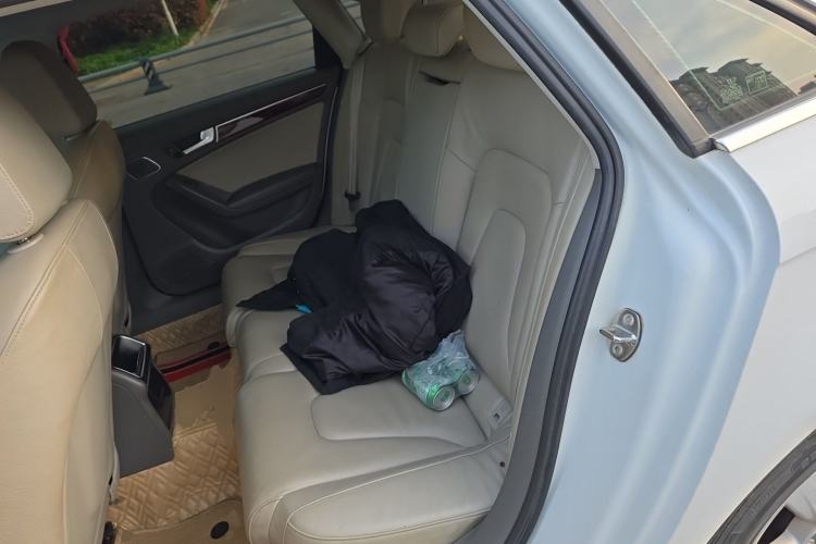 Used Audi A4L 2011 2.0 TFSI Comfort Model Left Rear Seat