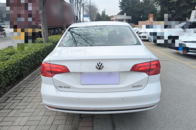 Used Volkswagen Bora 2017 1.6L Automatic Comfort Model
