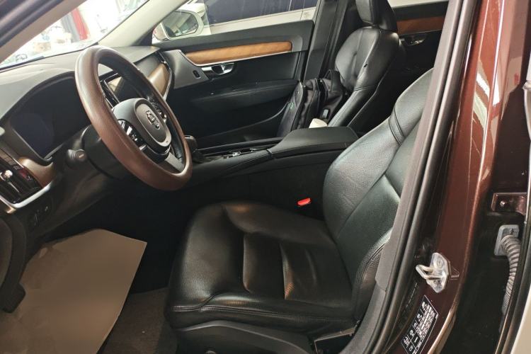 Used Volvo S90 2020 T5 Zhiyi Luxury Edition