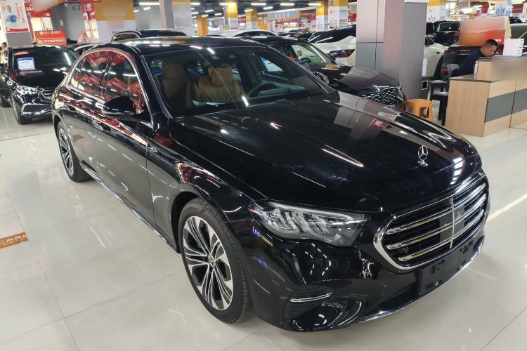 Used Mercedes-Benz E-Class New Energy 2024 E 350 e L Plug-in Hybrid Sedan Exterior 1