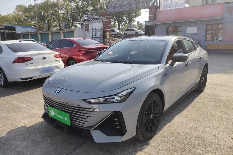 Used Changan UNI-V iDD 2023 Zhidian iDD 1.5T 113km Smart & Fun Version (Rapid Edition)