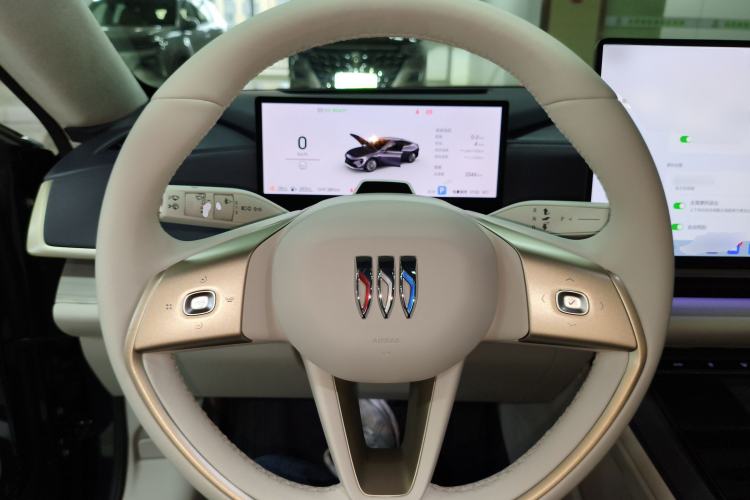 Used Buick L7 2025 Model Aivia Steering Wheel