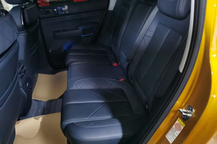 Used Formula Leopard Leopard 5 2023 Navigator Edition