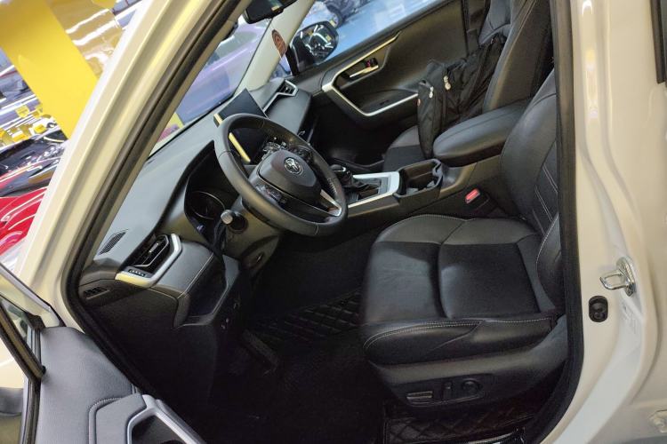 Used Toyota Wildlander 2020 2.0L CVT Two-Wheel Drive Prestige Edition
