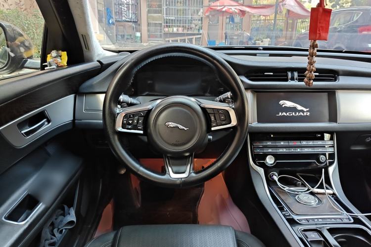 Used Jaguar XFL 2018 XFL 2.0T 200PS Elite Edition
