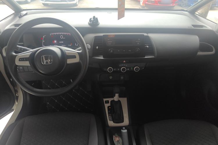 Used Honda Fit 2021 1.5L CVT Trend Edition Center Console