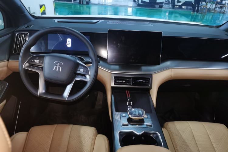 Used BYD Song L DM-i 2024 112 km Leading Edition