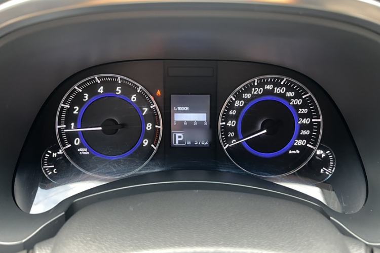 Used Infiniti QX70 2013 3.7L Standard Edition