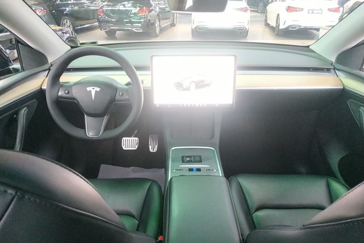 Used Tesla Model Y 2022 Revised Version Rear-Wheel Drive Center Console