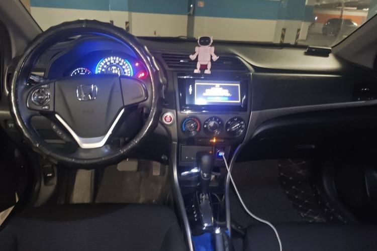 Used Honda Crider 2016 1.8L CVT Luxury Edition
