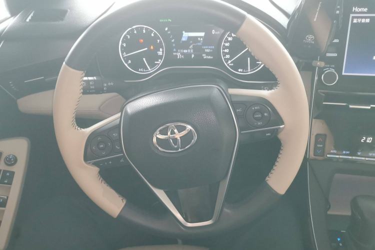 Used Toyota Avalon 2019 2.0L XLE Premium Edition China VI