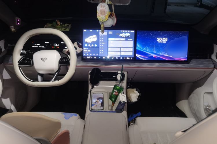 Used NETA L 2024 Extended-Range 310 Flash-Charge Red Edition
