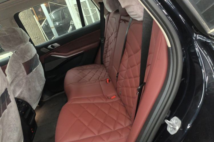 Used BMW X5 2026 Model, xDrive 30Li Prestige M Sport Night Package
