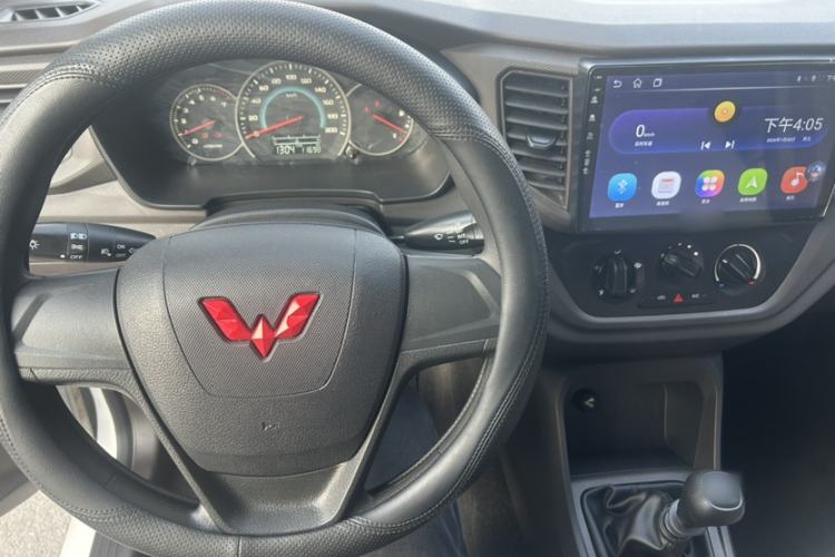 Used Wuling Hongguang V 2022 1.5L Enjoy Edition Hydraulic Power Steering LAR
