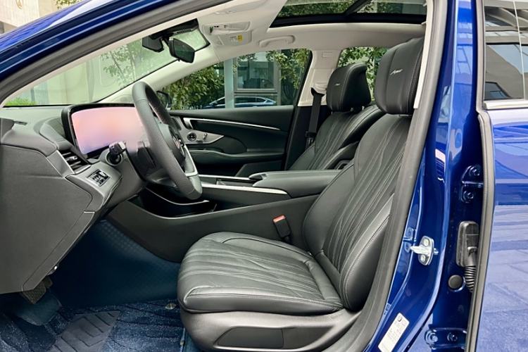 Used Buick LaCrosse 2025 Platinum Avia Edition