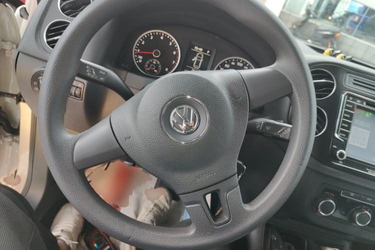 Used Volkswagen Tiguan 2016 300TSI Automatic Two-Wheel Drive Trend Edition Steering Wheel