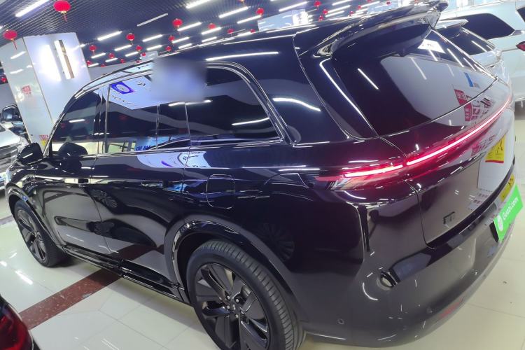 Used Li Auto L8 2024 Pro Model
