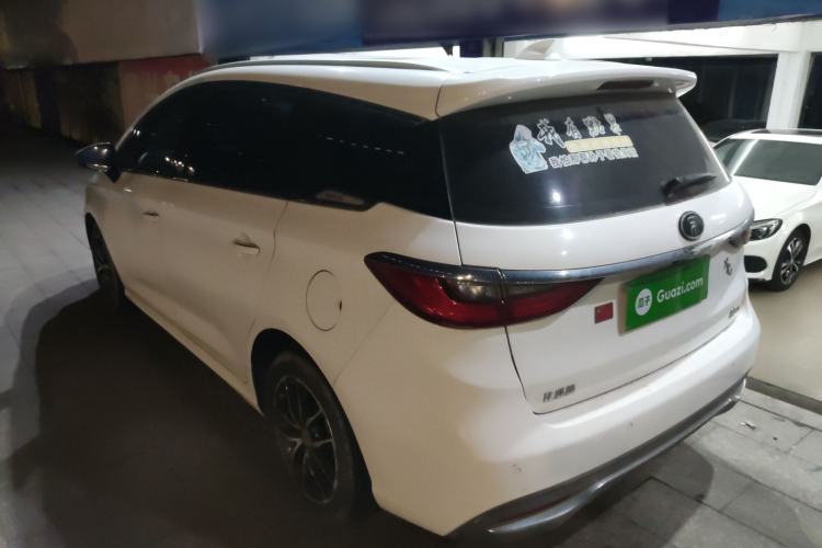 Used BYD Song MAX 2017 1.5T Automatic Smart Connect Elite 7-Seater
