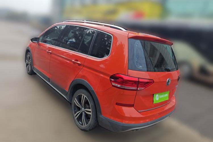 Used Volkswagen Touran 2018 Volkswagen Touran L 280TSI DSG Boundary Luxury Edition 6 Seats China V Emission Standard
