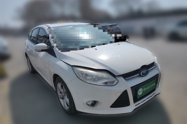 Used Ford Focus 2012 Hatchback 1.6L Automatic Fashion Edition Front Right 45 Deg