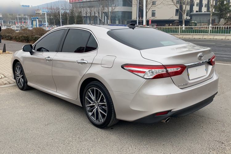 Used Toyota Camry 2021 2.5G Luxury Edition
