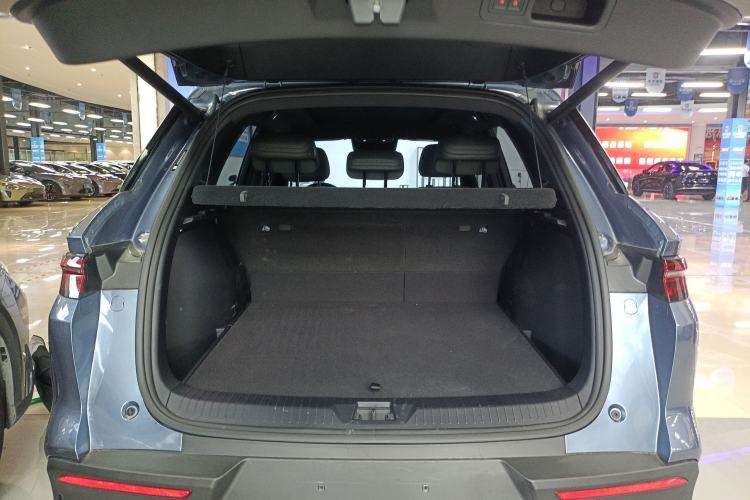 Used BYD Song Pro New Energy 2025 2nd Generation Intelligent Driving Version DM-i 75KM Overachiever Trim Trunk