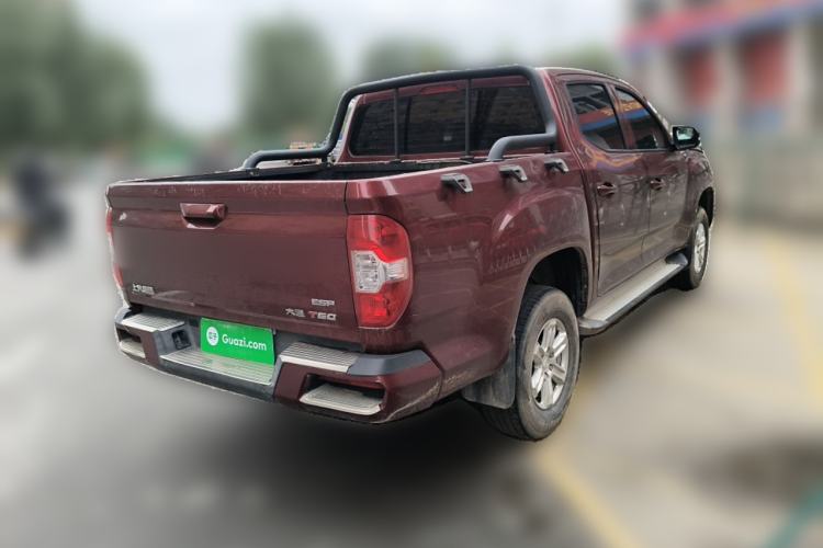 Used SAIC MAXUS T60 2017 2.4L Gasoline Manual Transmission Two-Wheel Drive High Ground Clearance Comfort Edition Standard Cabin
