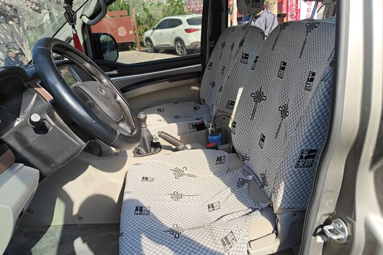 Used FORTHING Lingzhi 2020 M5L 1.6L Base Model 7 Seats Left Front Seat