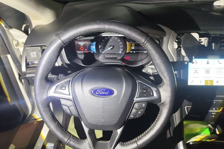 Used Ford Mondeo 2017 EcoBoost 180 Luxury Model
