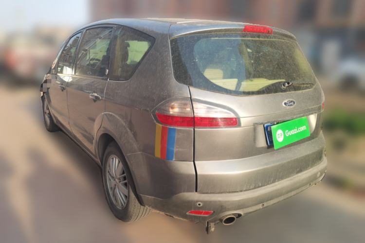 Used Ford S-MAX 2008 2.3L 7-Seater Luxury Version
