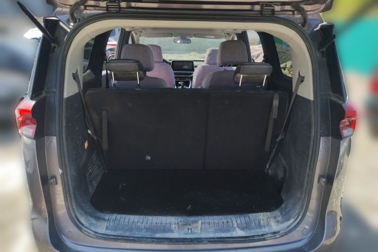Used SAIC MAXUS G50 2020 1.5T Automatic Luxury Edition Trunk