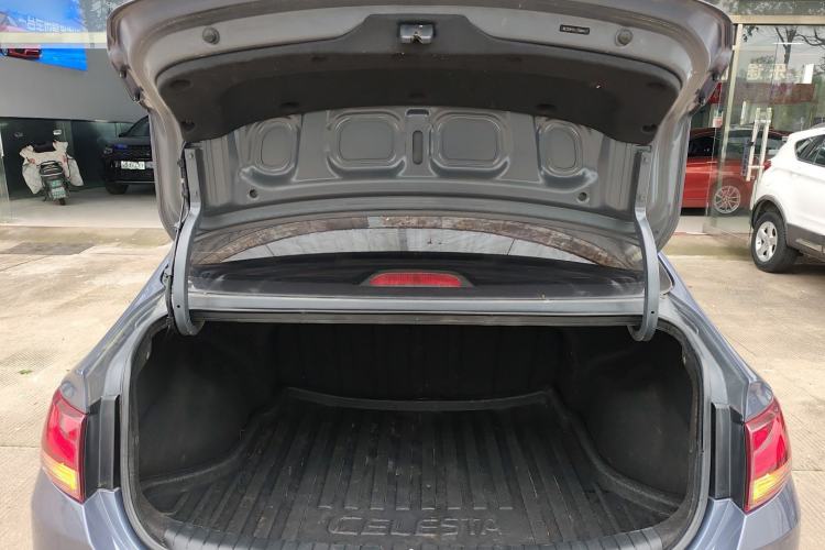 Used Hyundai Celesta 2018 1.6L Automatic GL Enjoyment Version China V Standard Trunk