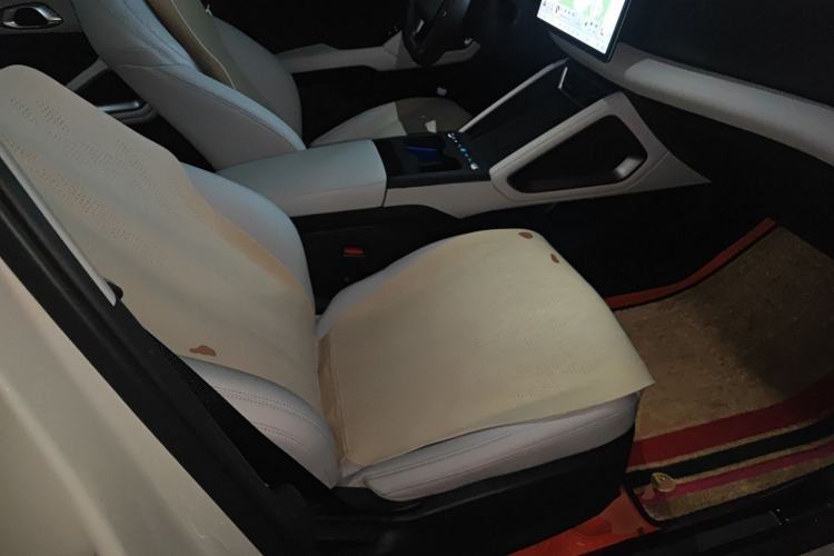 Used BYD Yuan UP 2025 Intelligent Driving Version 401 km Leading Edition