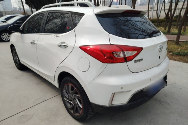 Used JAC Refine S2 2015 1.5L Manual Luxury Model
