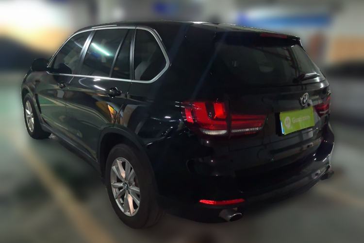 Used BMW X5 2014 xDrive35i Elegant Edition Rear Left 45 Deg