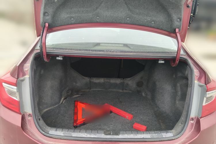 Used Honda Crider 2013 1.8L automatic luxury edition Trunk