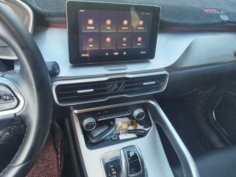 Used Geely Auto Coolray 2020 Facelift 240T DCT Hunter — 5