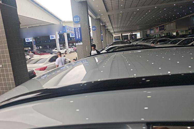 Used Wuling Xingguang S 2024 130km Flagship Version Roof