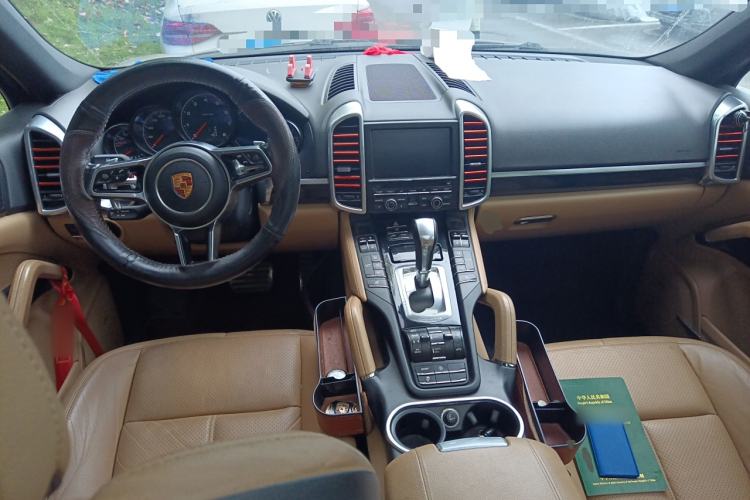 Used Porsche Cayenne 2015 Cayenne 3.0T Center Console