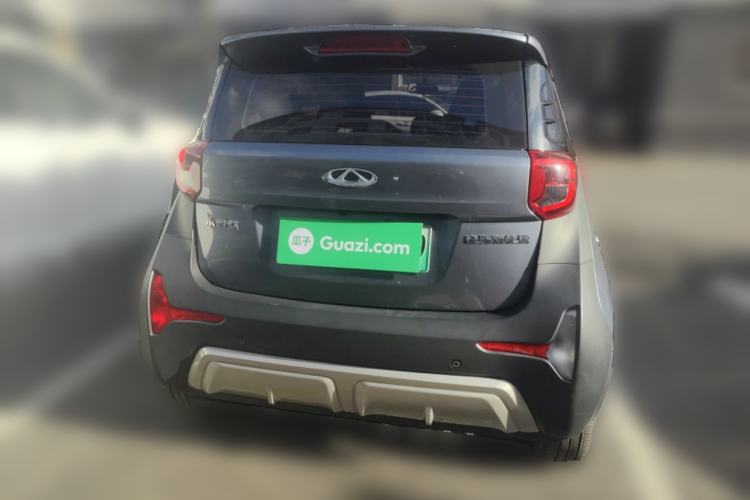 Used Chery QQ Little Ant 2022 Restyled Version Sweet Pink Edition Half-Sugar Version 30.6 kWh 30 kW 301 km Rear