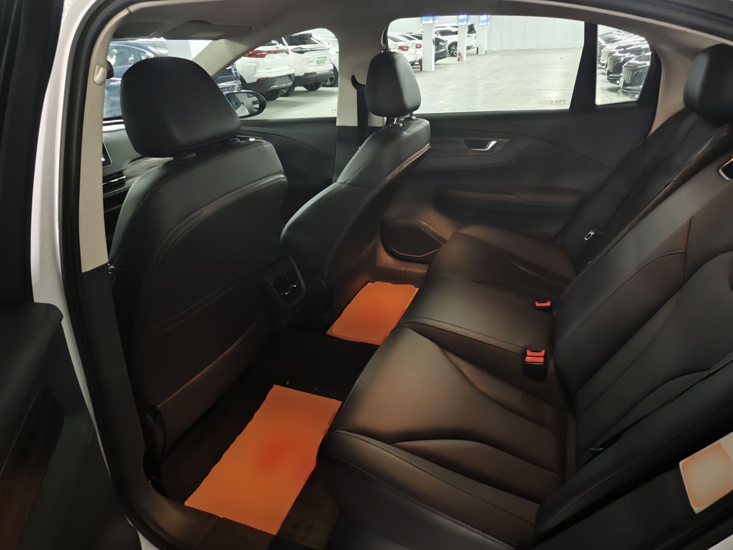 Hongqi E-QM5 2024 450km Range Commuter Version — снимка 20