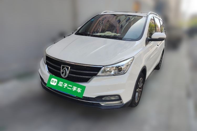 Used Baojun 730 2017 1.5T Manual Style 7 Seats China V