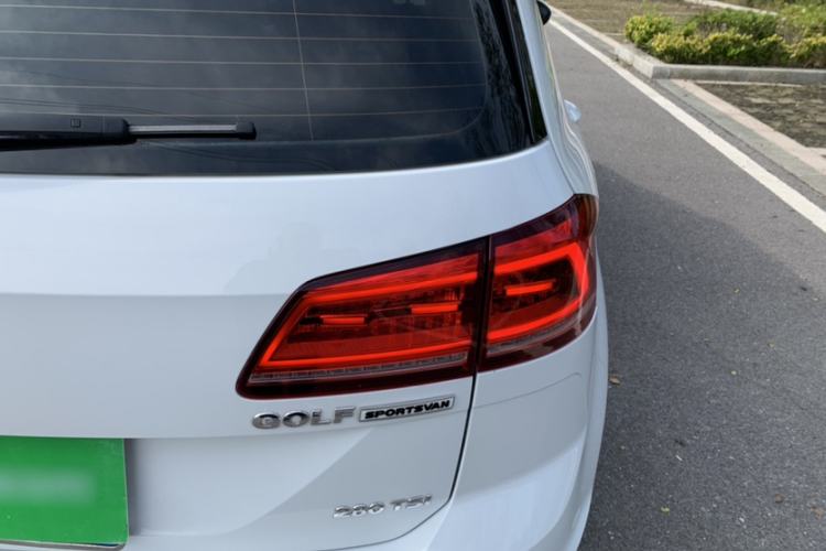 Used Volkswagen Golf Sportsvan 2019 280TSI Automatic Trendy Edition China V Standard
