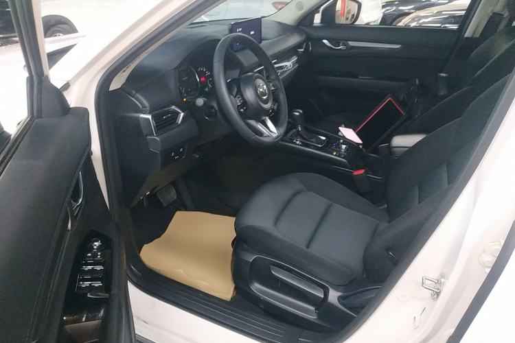 Used Mazda CX-5 2024 2.0L Automatic Two-Wheel Drive ZhiShang Version
