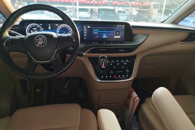 Used Buick GL8 2021 ES Land Cruiser 653T Luxury Edition
