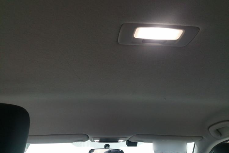 Used Honda e:NP1 2023 420 km Vision Edition Headliner