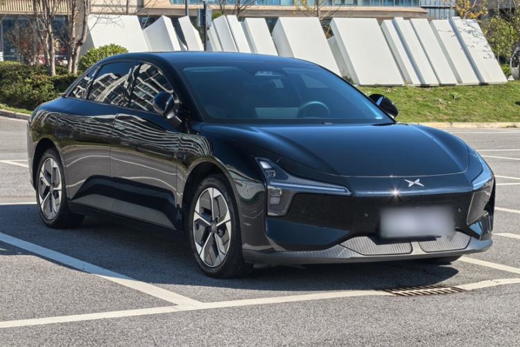 Used XPeng MONA M03 2024 620 with Ultra-Long Range
