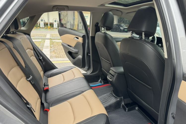 Used Chevrolet Monza 2022 320 Automatic Enjoyment Sunroof Version Interior 4