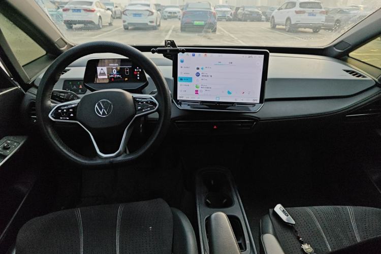 Used Volkswagen ID.3 2025 Smart Version Pure & Intelligent Enjoyment Edition