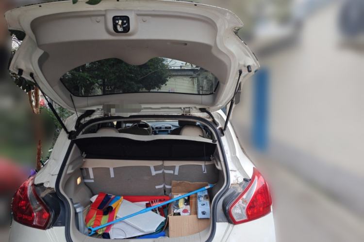 Used Nissan Tiida 2011 1.6L CVT Comfort Model
